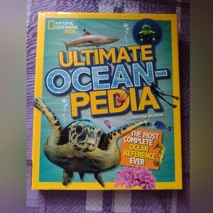 Ultimate Oceanpedia: The Most Complete Ocean Reference Ever Hardcover Book